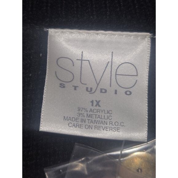 Style Studio Ladies Christmas Sweater Cardigan Button Up Black Size 1X NWOT - Picture 3 of 5